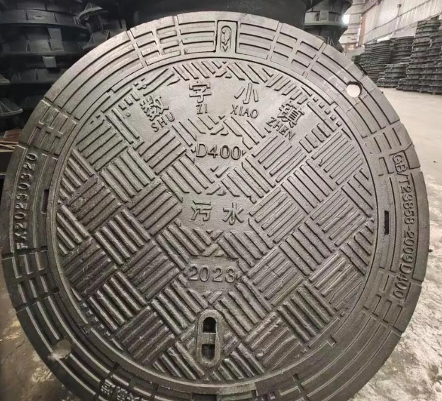 张港镇球墨铸铁防沉降井盖展示